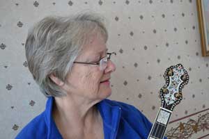 Headshot of Becky Schneider